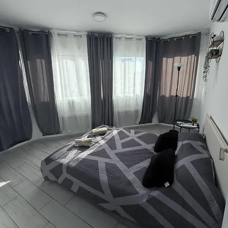 Kypa 50 Steps To The * Larnaca