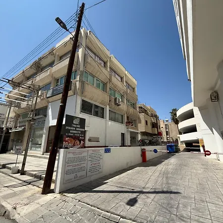 Kypa 50 Steps To The * Larnaca